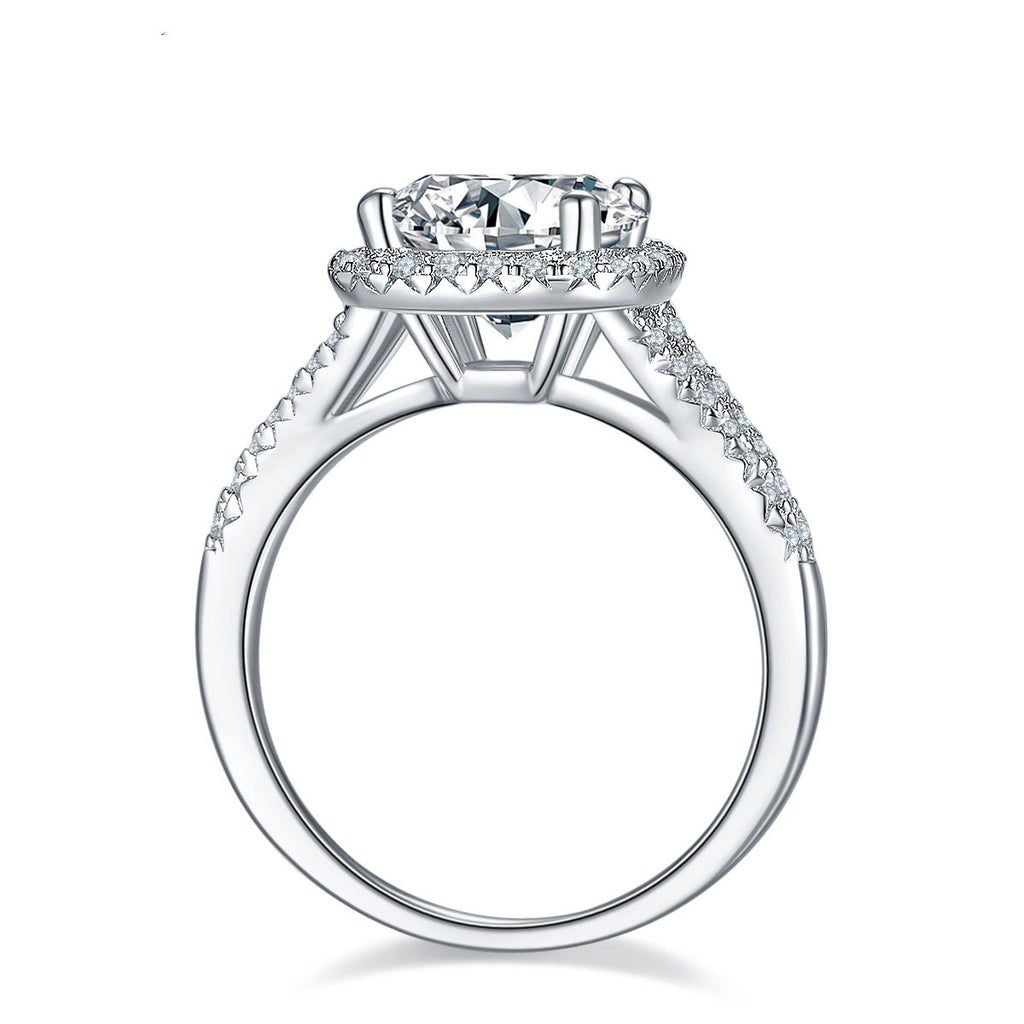 RENAN — White Gold Moissanite Ring in 925 Silver with Sharp Detail