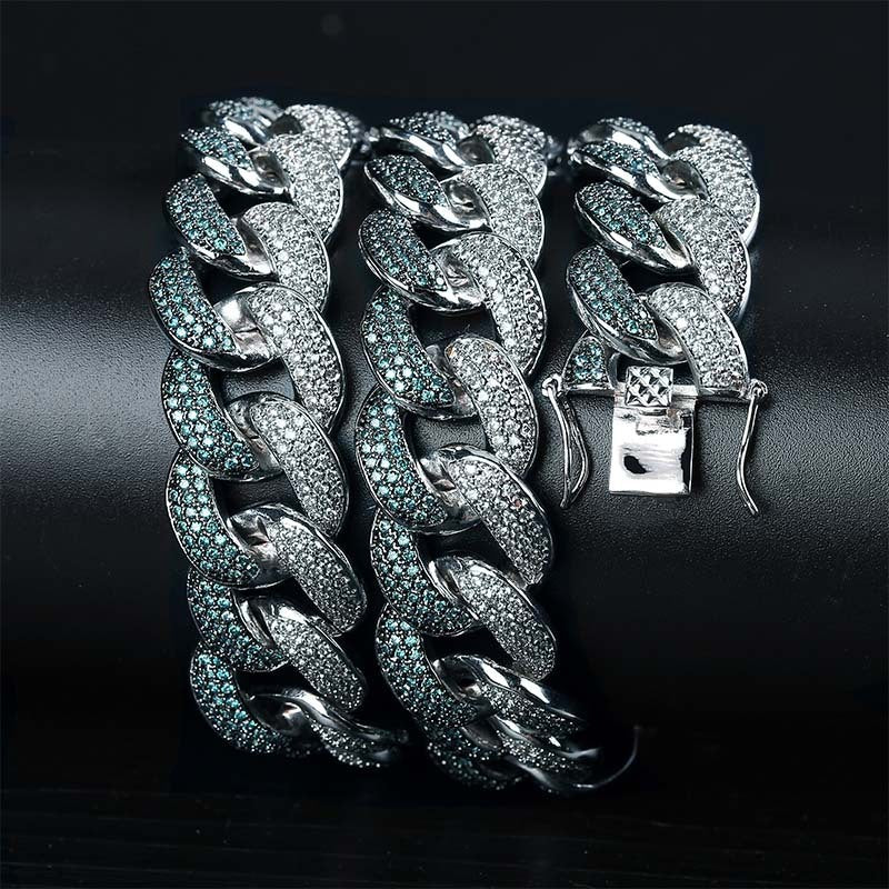 IONIS — Men's Emerald Green Cuban Chain Necklace with Sharp Detail