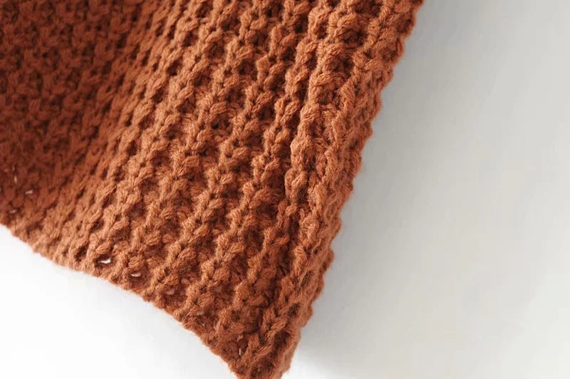 REVOR — Soft Knit Sweater with Relaxed Fit for Everyday Wear