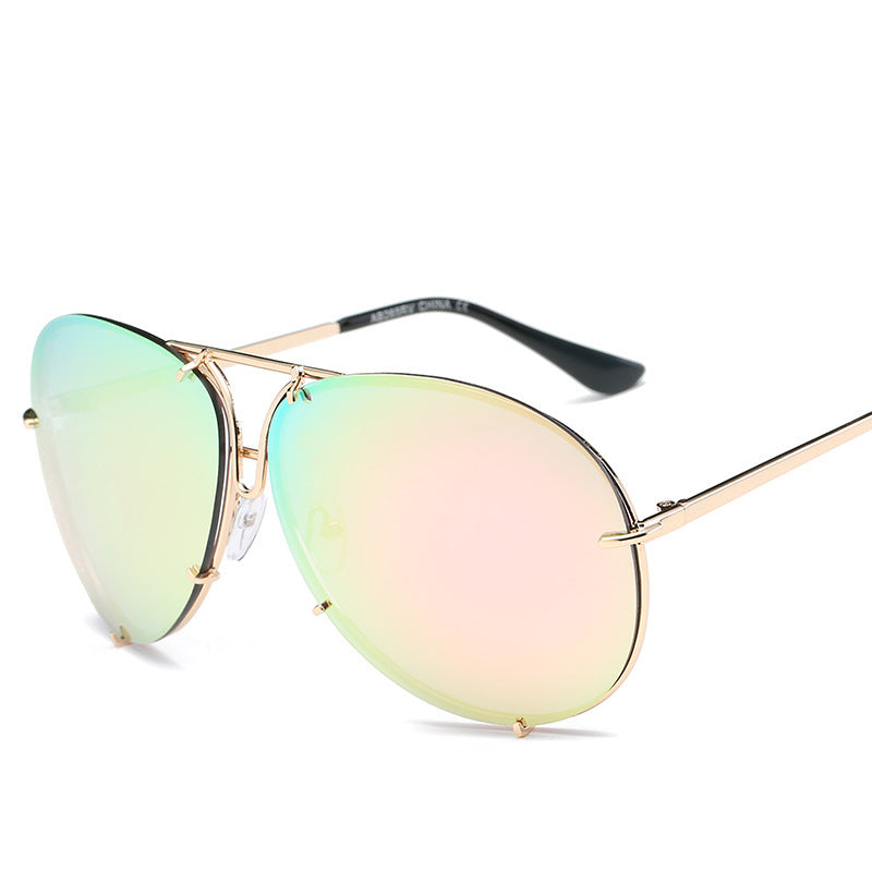 ZEVRA — Statement Sunglasses with Clean Modern Lines