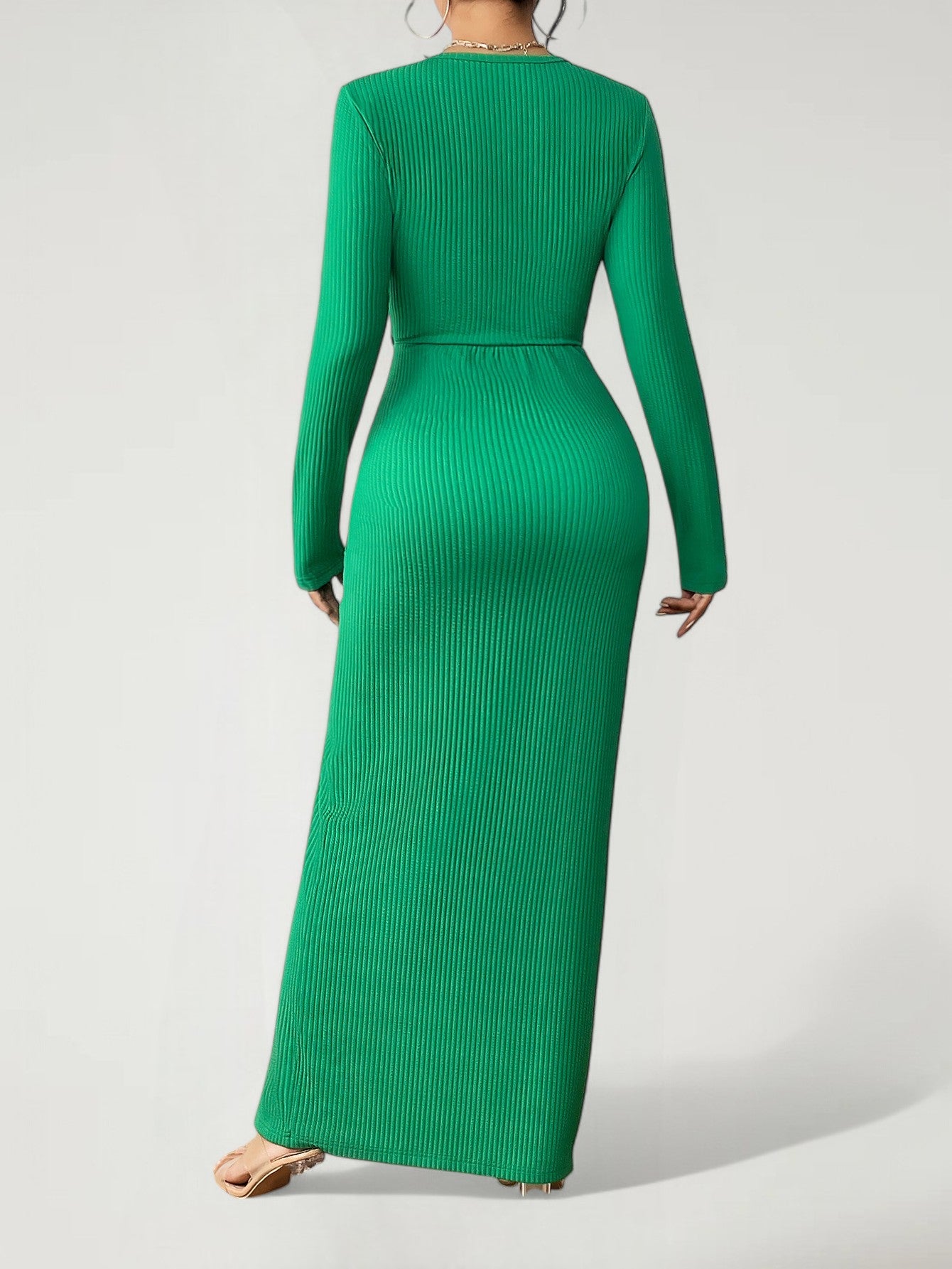 HAVORA — Women's Sculpted Knit Dress Set in Green with Sharp Detail