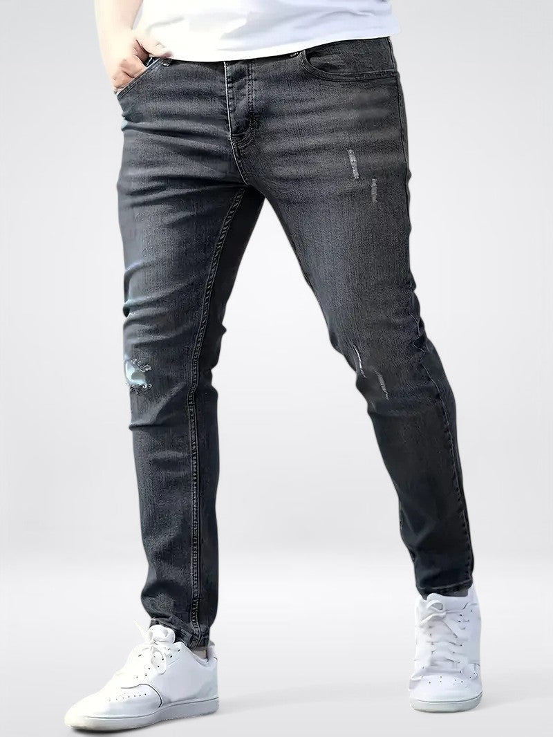 VARARA — Men's Slim-Fit Stretch Jeans in Washed Denim