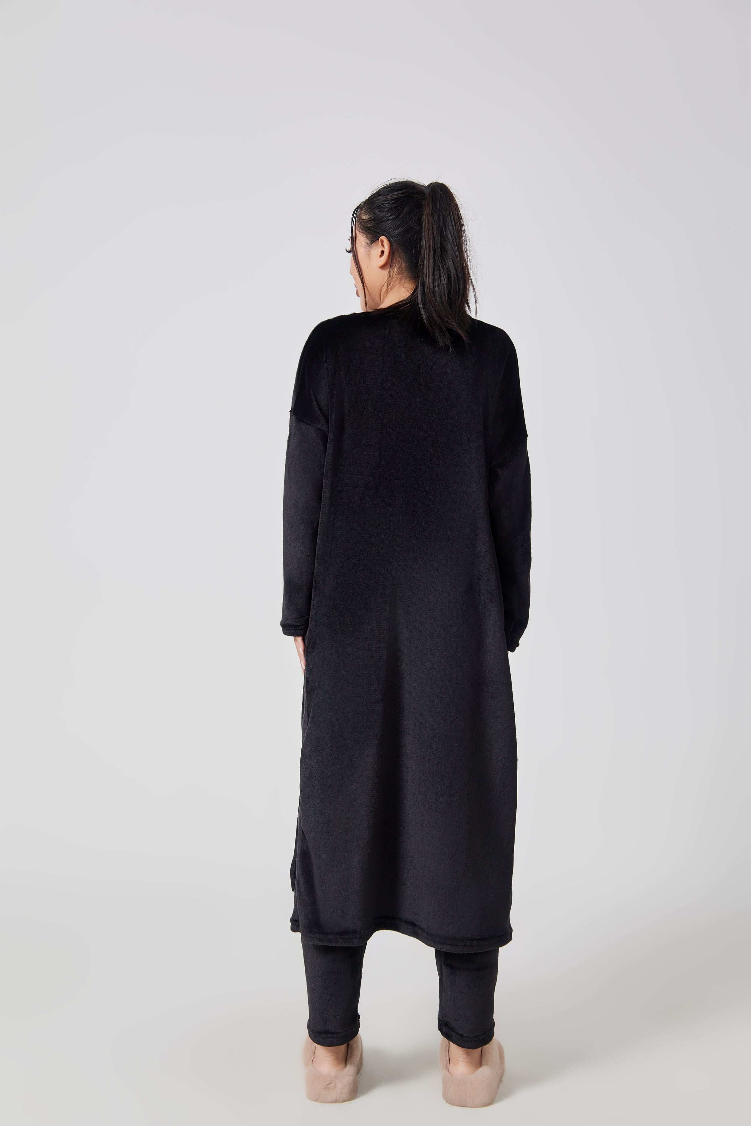 TORA — Women's Cozy Three-Piece Lounge Set with Warm Finish