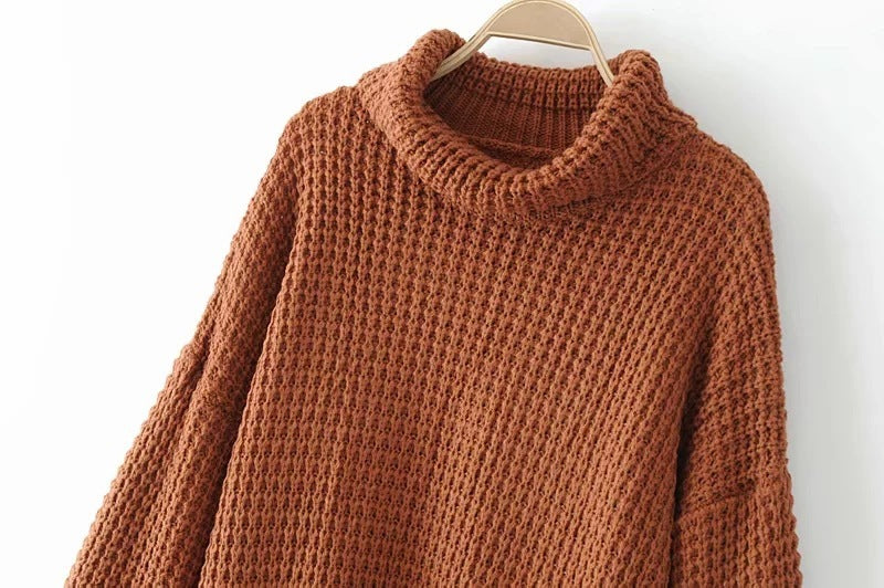 REVOR — Soft Knit Sweater with Relaxed Fit for Everyday Wear