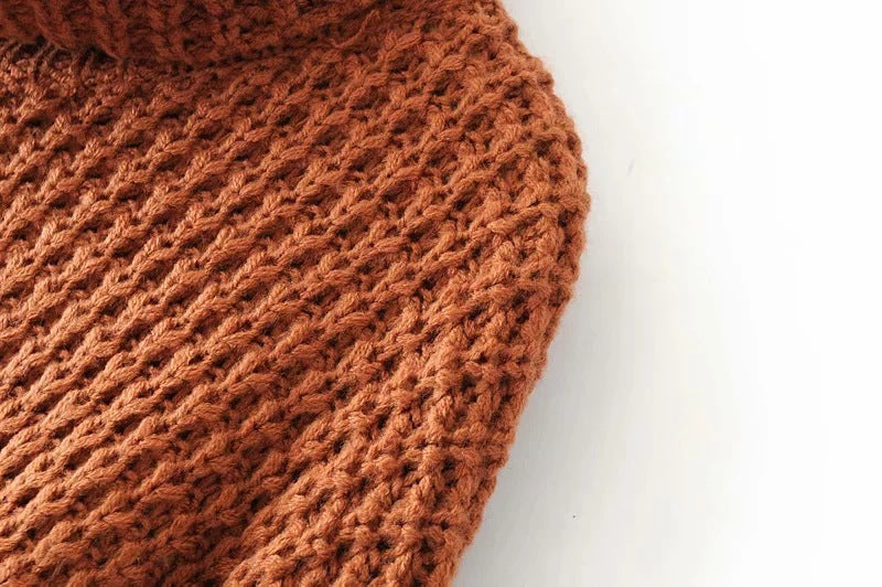 REVOR — Soft Knit Sweater with Relaxed Fit for Everyday Wear