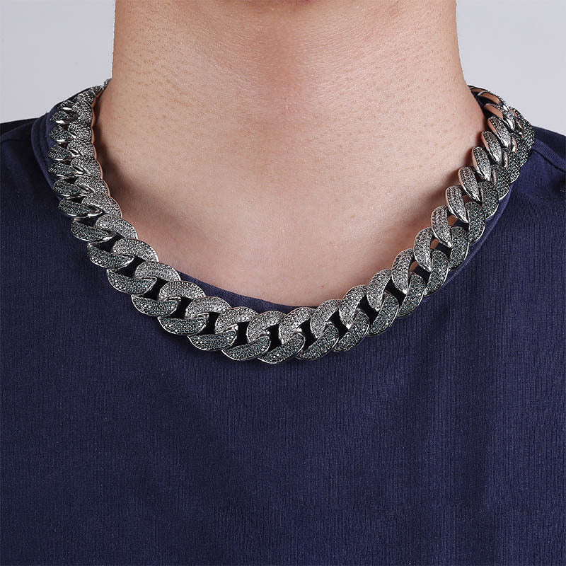 IONIS — Men's Emerald Green Cuban Chain Necklace with Sharp Detail