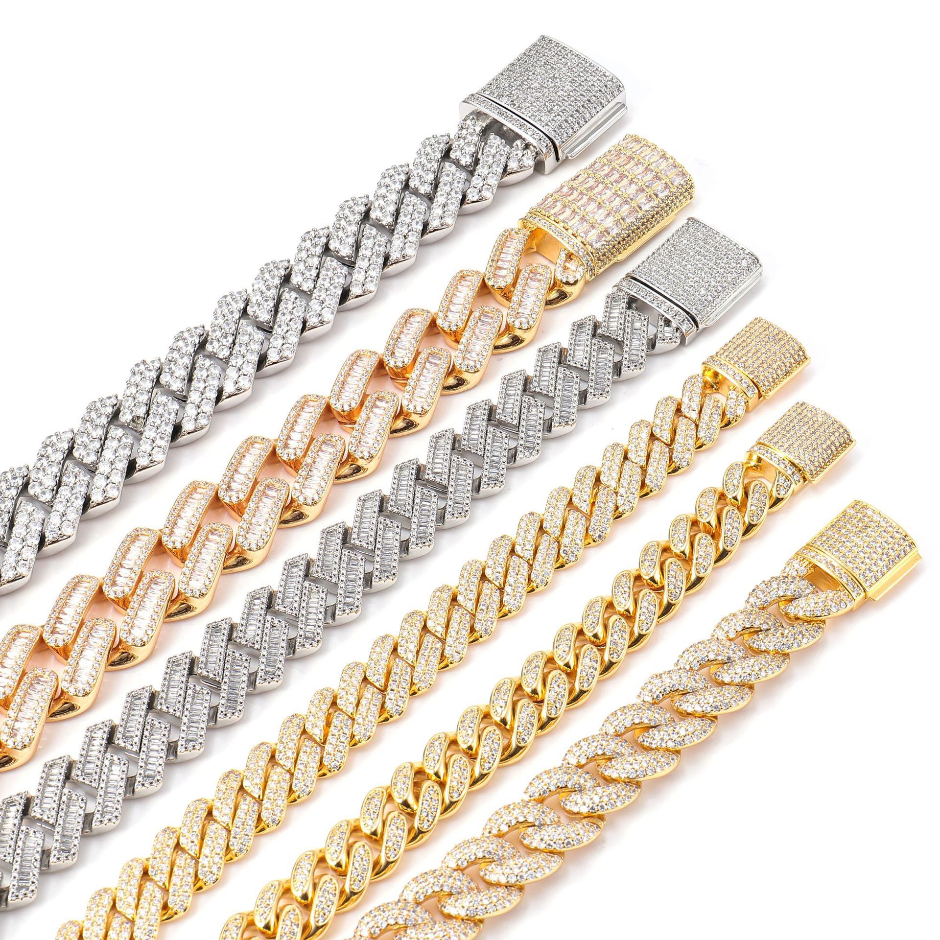 VIDIO — Silver Moissanite Cuban Bracelet for Men Daily