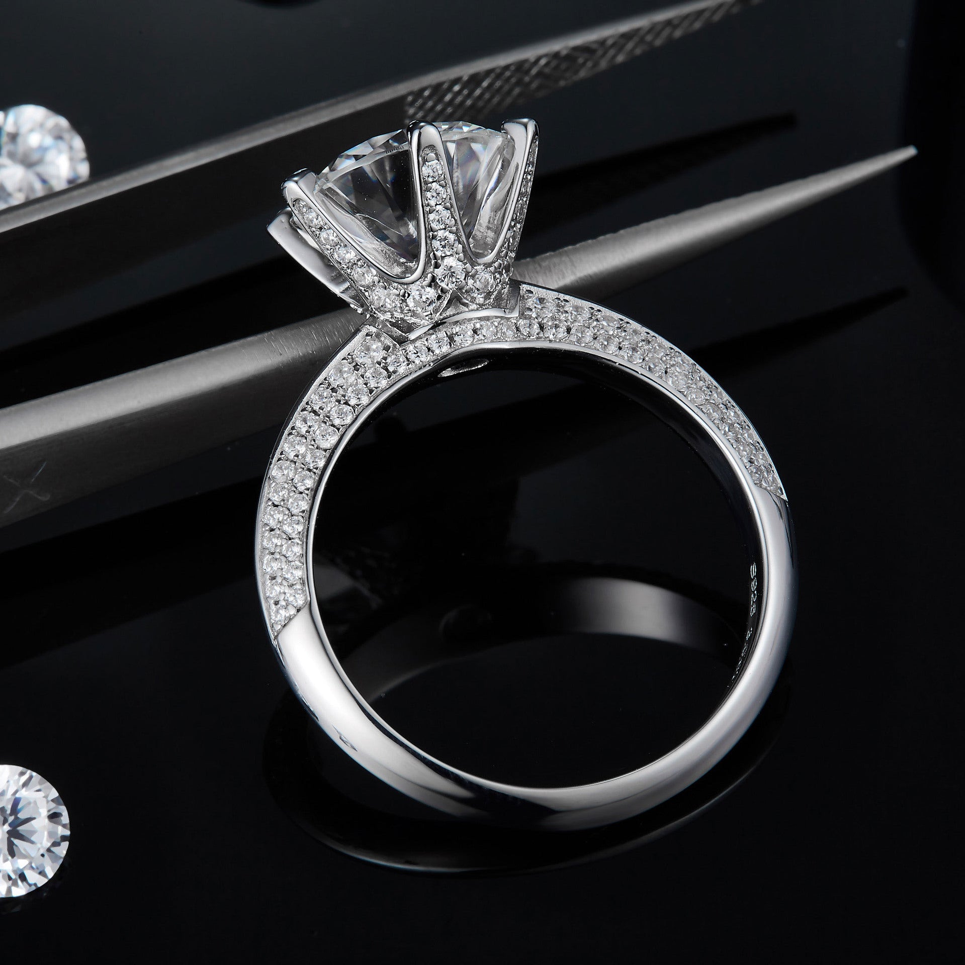 NEXOR — 3 Carat Moissanite Ring in Solid 925 Silver