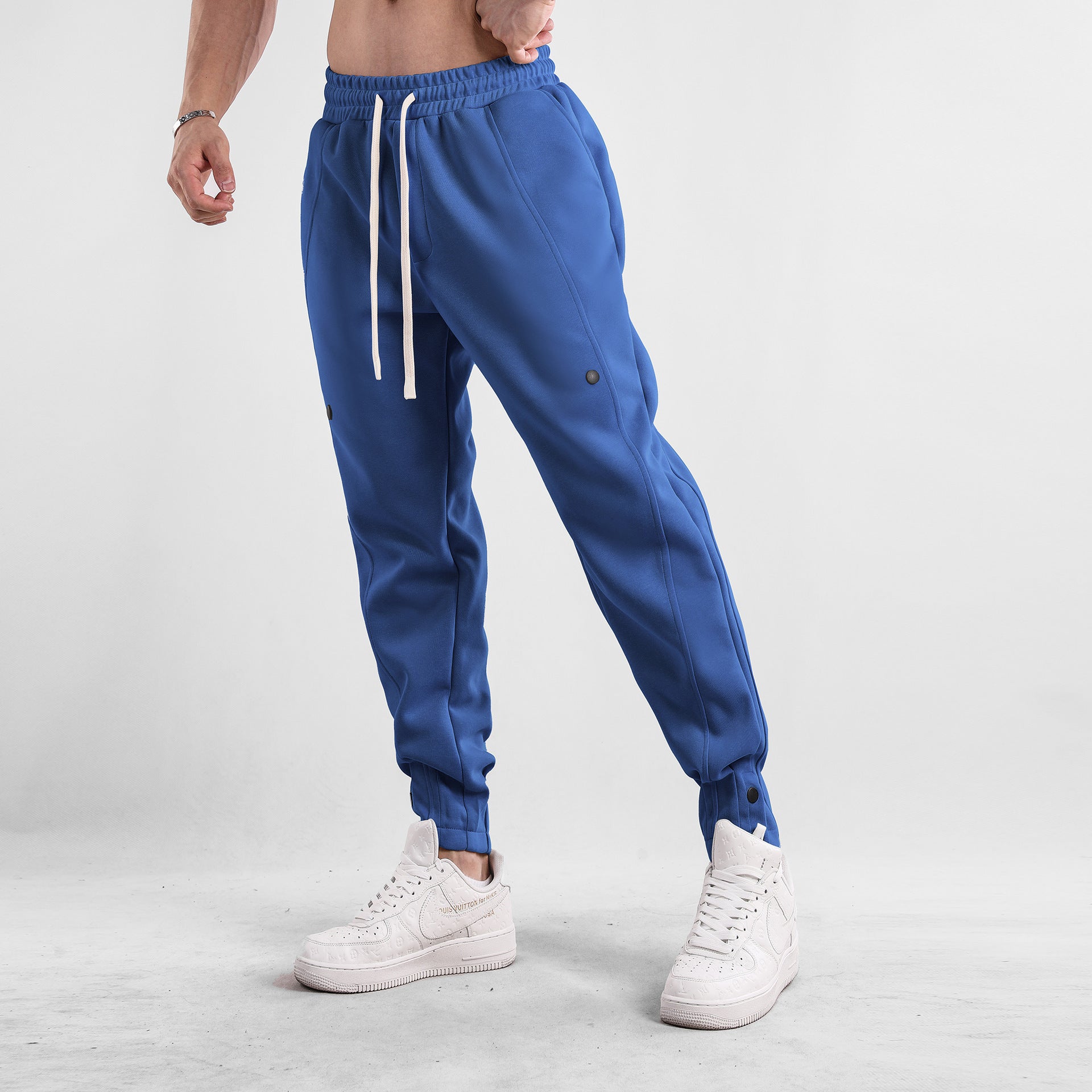 BRAVONN — Tech Tapered Drawstring Casual Pants for Men