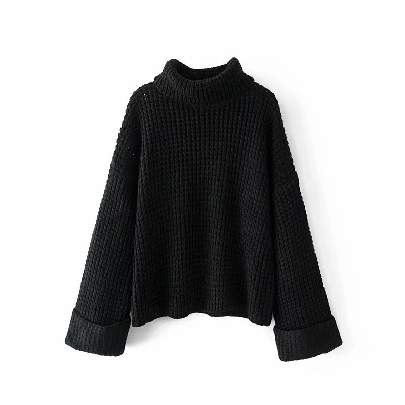 REVOR — Soft Knit Sweater with Relaxed Fit for Everyday Wear