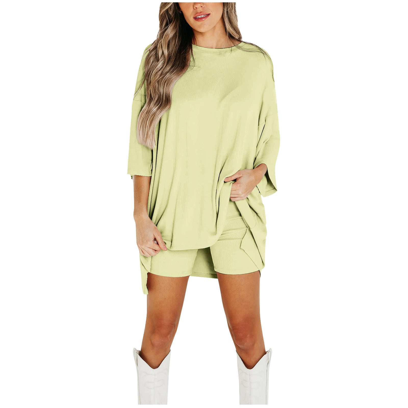 VYRIRA — Two-Piece Matching Set with Clean AURA Fit