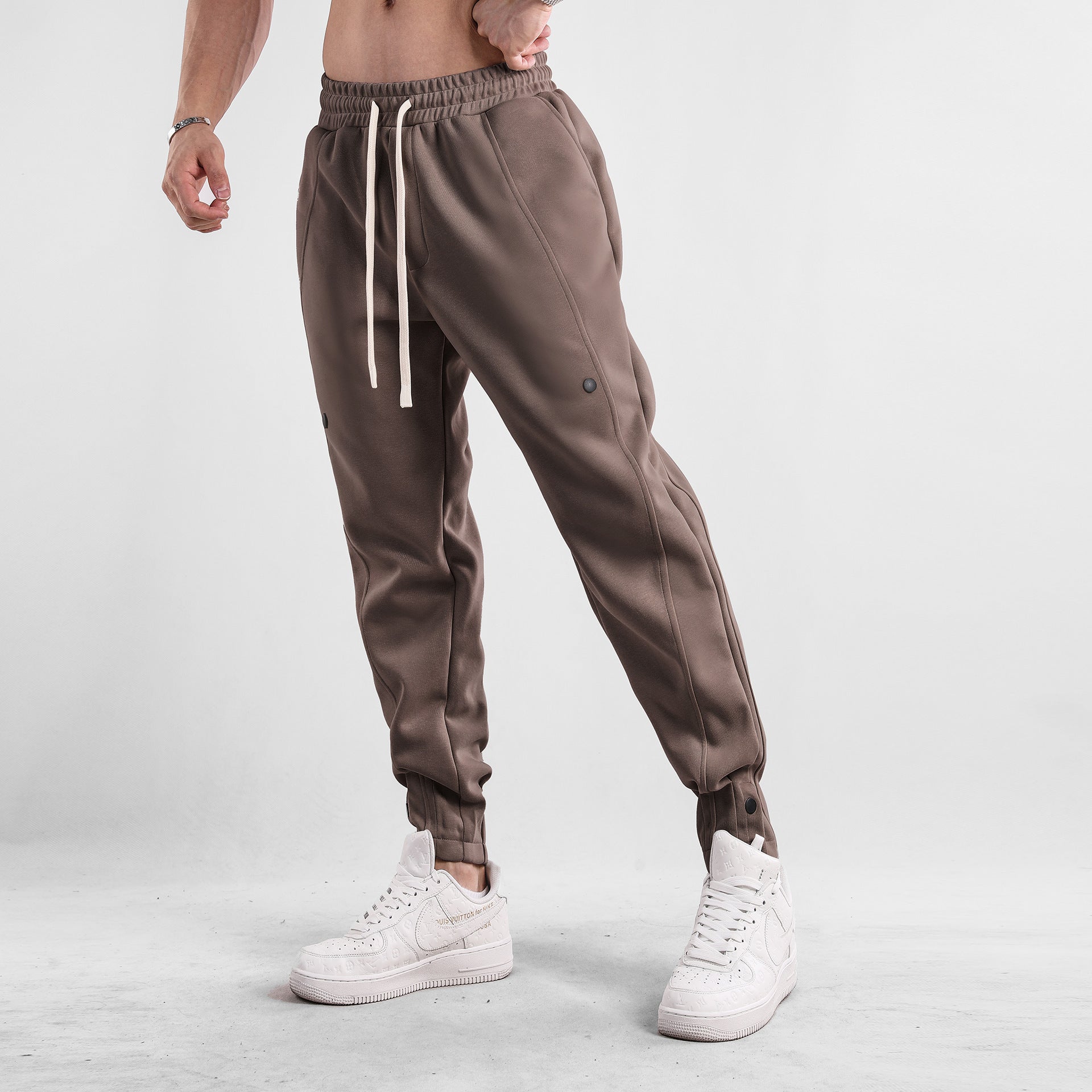 BRAVONN — Tech Tapered Drawstring Casual Pants for Men