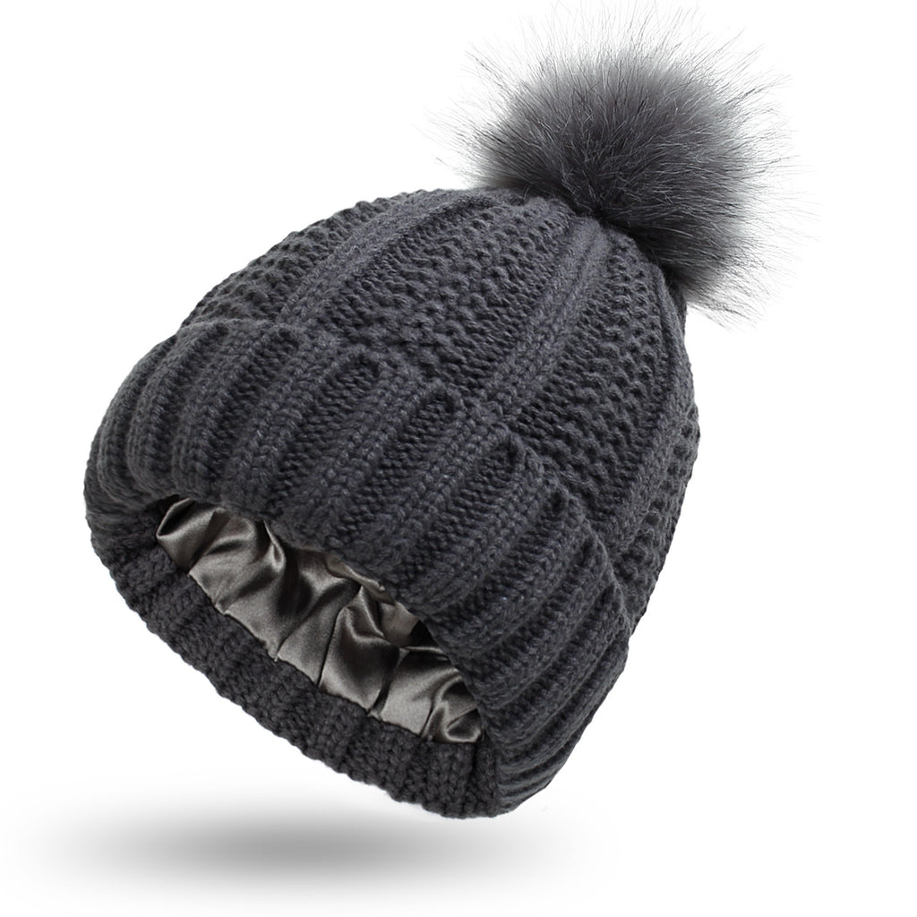 LORE — Satin-Lined Faux Fur Pom Beanie for Winter with Sharp Detail