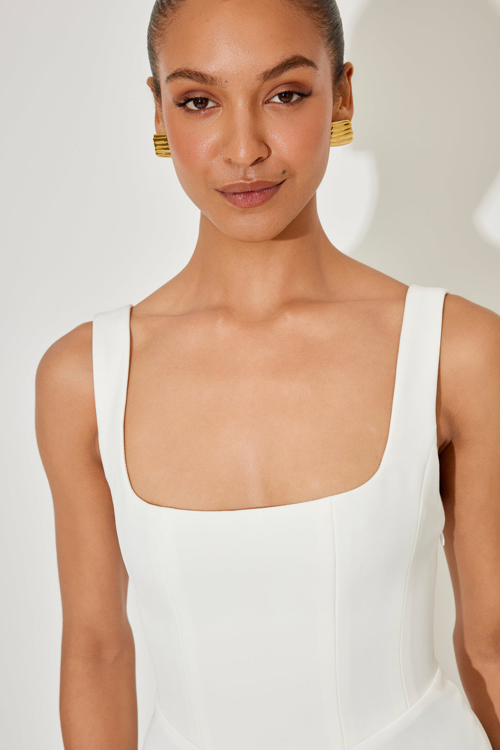 AERE — Women's Elegant Dress with Clean AURA Drape