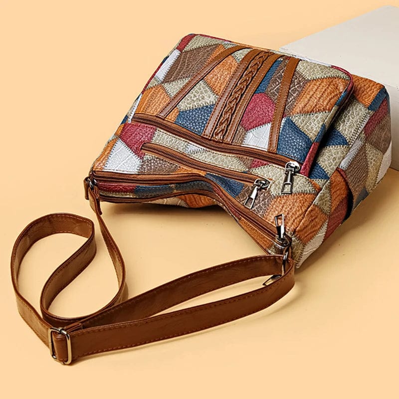 ZANAN — Structured Leather Handbag with Clean Finish