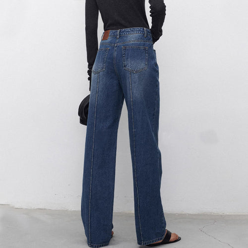 BRIXEN — Women's Straight-Leg Denim Jeans with Clean Wash