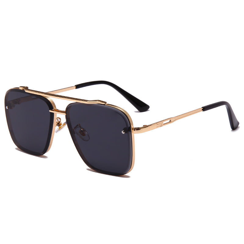 VYRELL — Statement Sunglasses with Clean Modern Lines