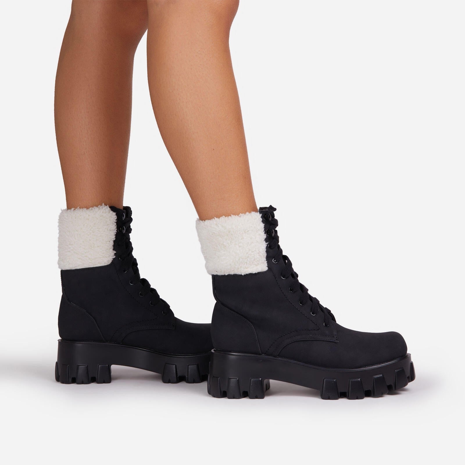 ELYAEL — Lace-Up Winter Boots with Warm Lining for Cold Days