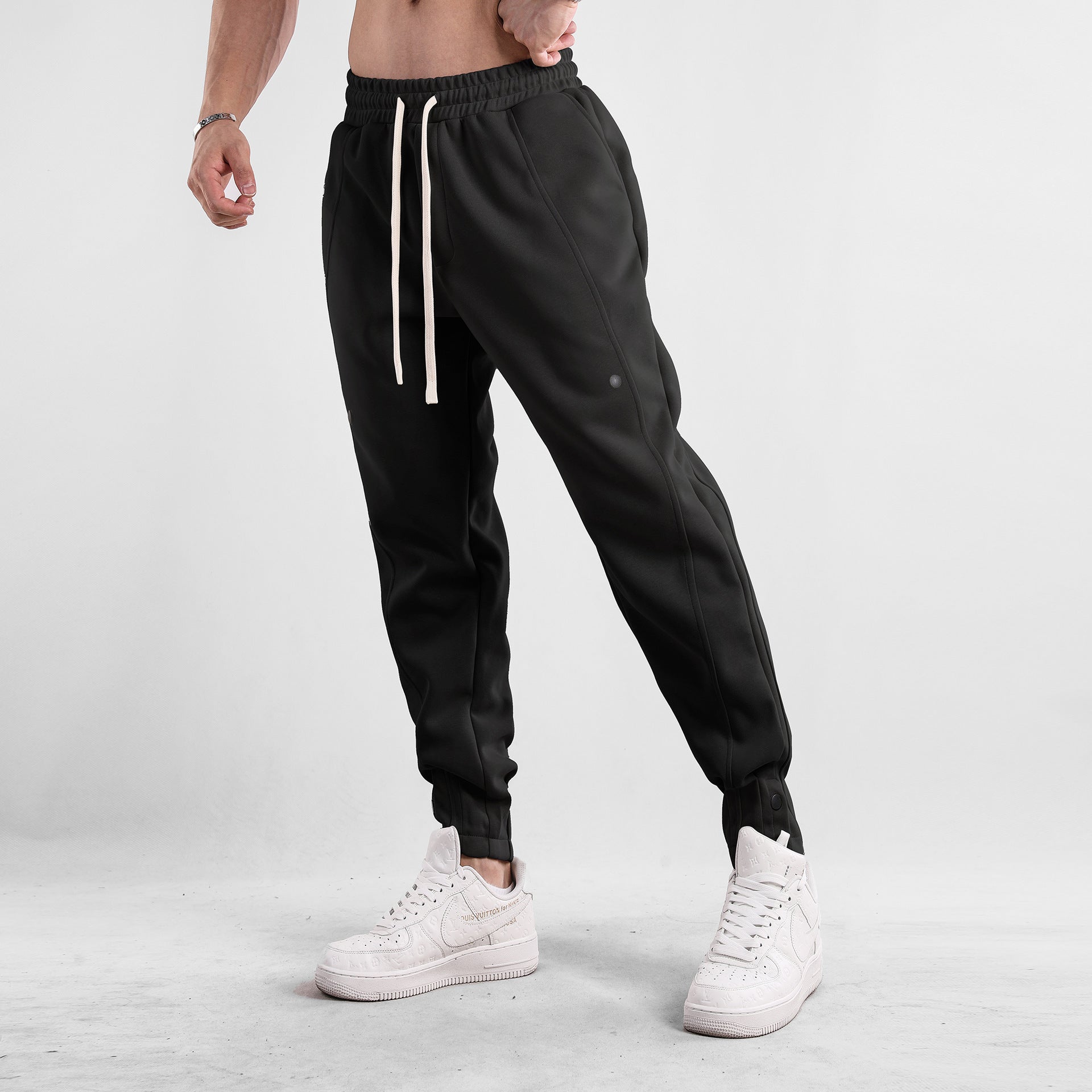 BRAVONN — Tech Tapered Drawstring Casual Pants for Men