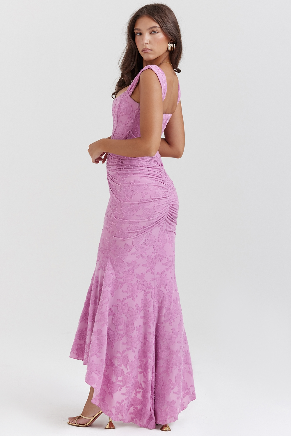 EVONN — Sculpted Midi Dress for Elegant Occasionwear